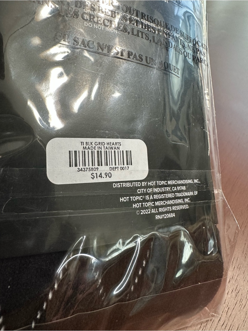 Hot Topic Black Grid Hearts Tights - Picture 3 of 4